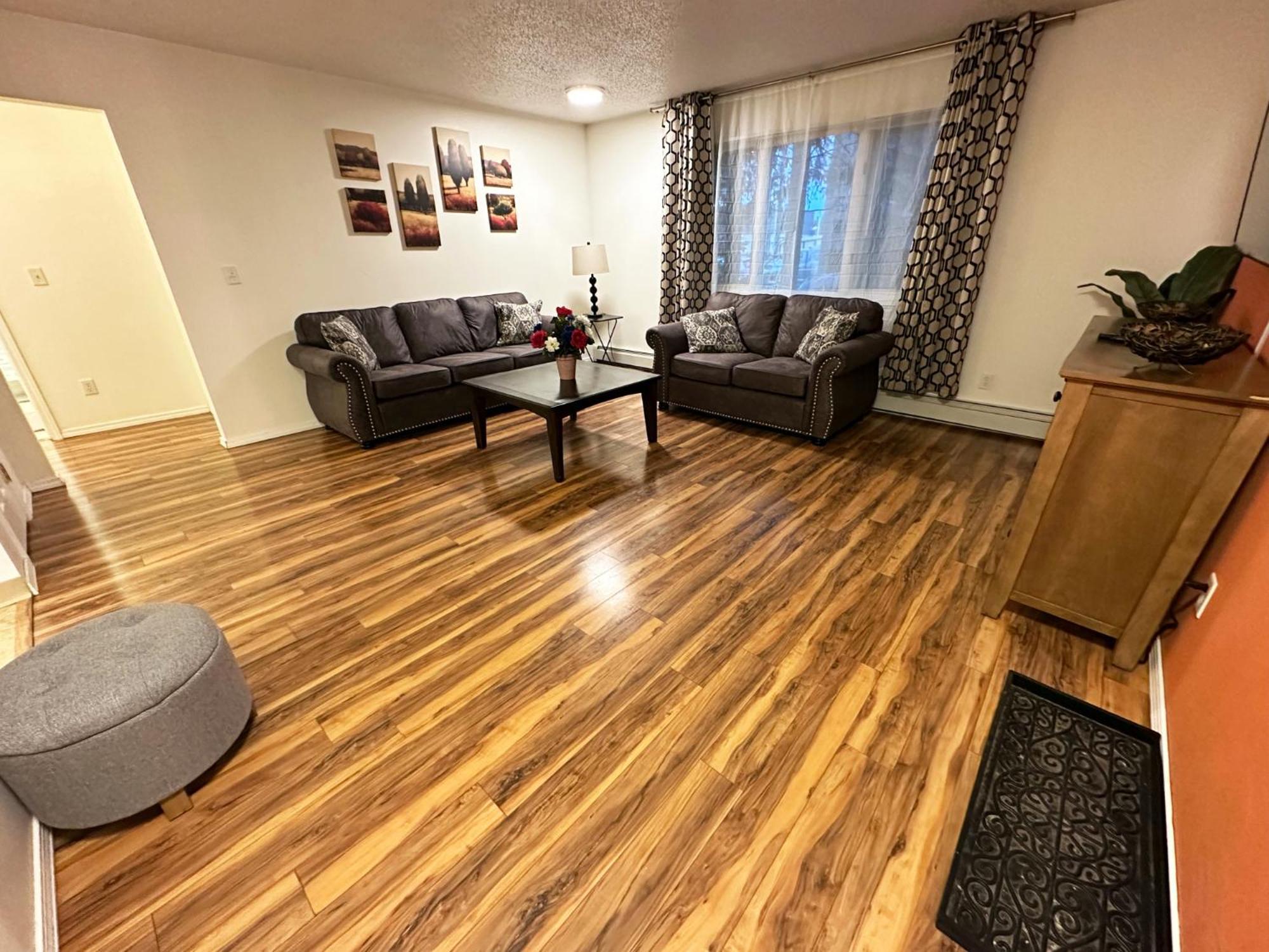 Stay Anchorage! Furnished Two Bedroom Apartments With High Speed Wifi Buitenkant foto