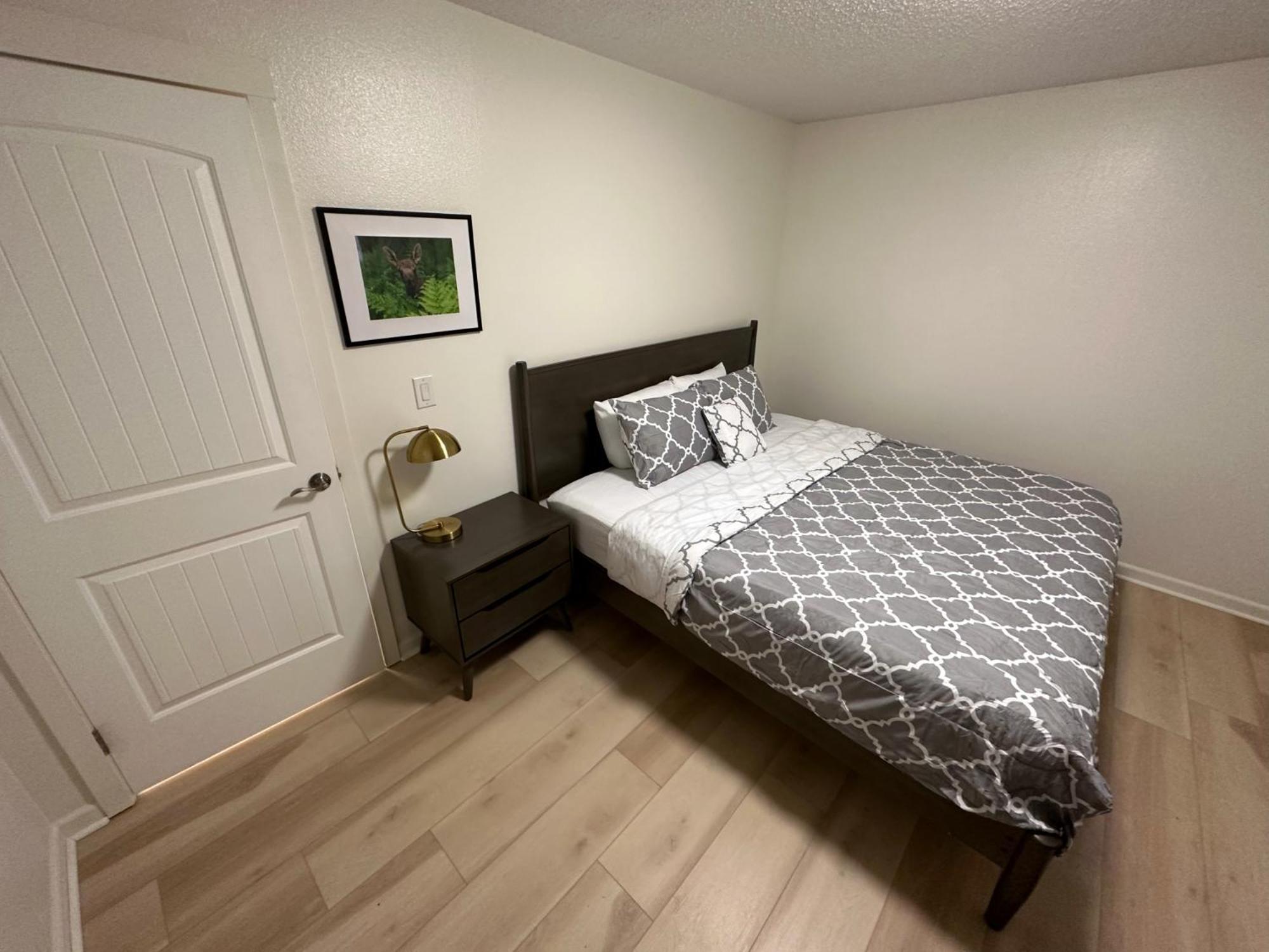 Stay Anchorage! Furnished Two Bedroom Apartments With High Speed Wifi Kamer foto